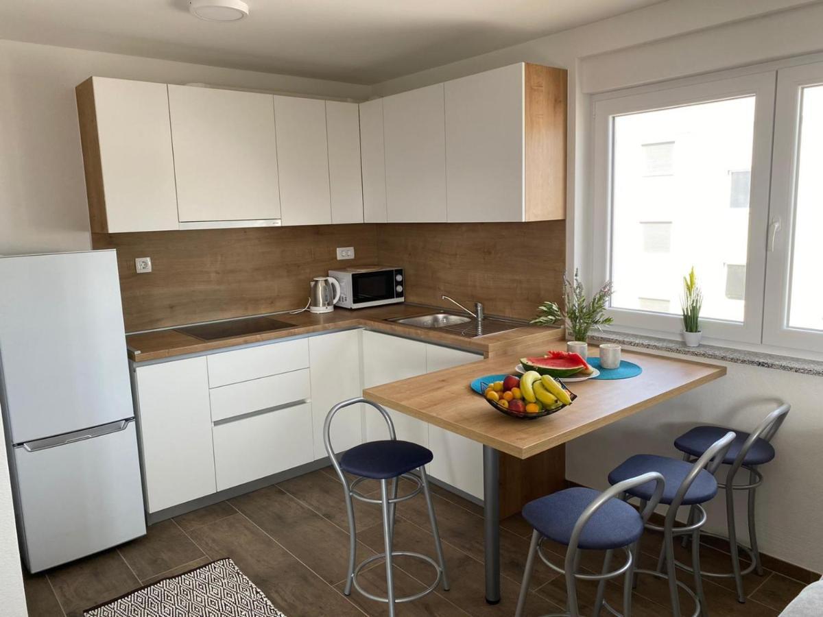 Apartmani Grgic On The Adress Branka Fucica 96 Malinska Luaran gambar